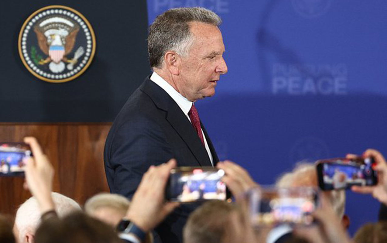 Biznesinə görə Trampın xüsusi elçiliyindən imtina etmək istəyir