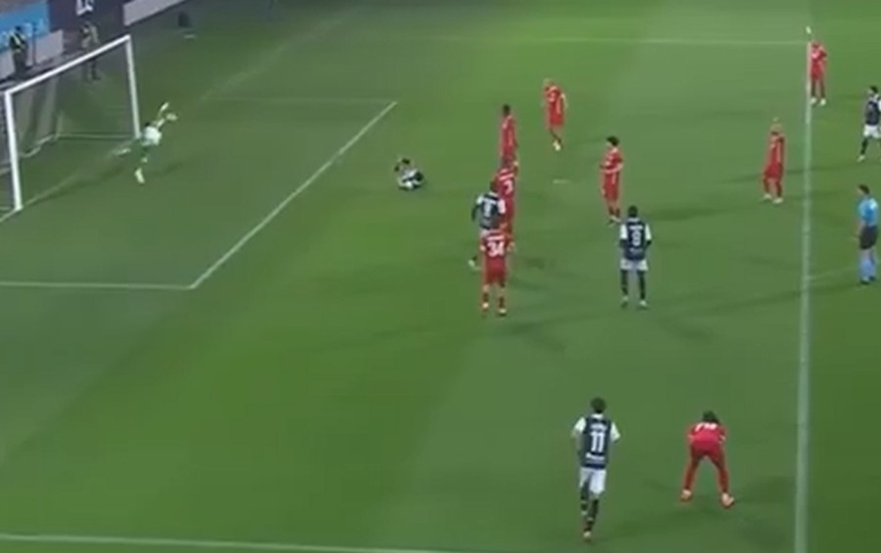 Əvvəlcə VAR işləmir dedilər, sonra isə...  - Video  