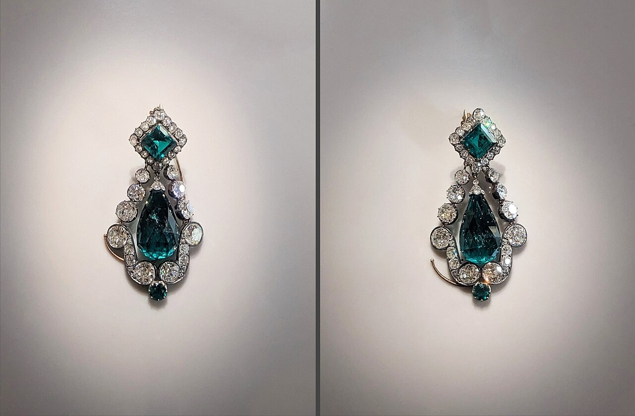 Luvr muzeyindən nələr oğurlanıb? - Siyahı