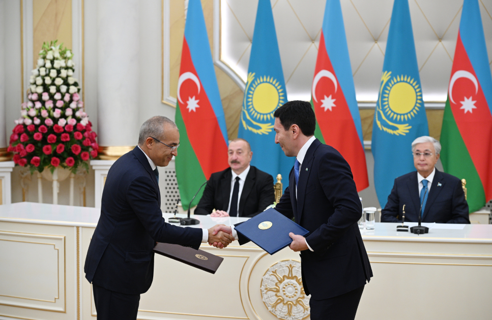 Azərbaycan-Qazaxıstan sənədləri mübadilə olundu - FOTOLAR 21 Azərbaycan-Qazaxıstan sənədləri mübadilə olundu - FOTOLAR