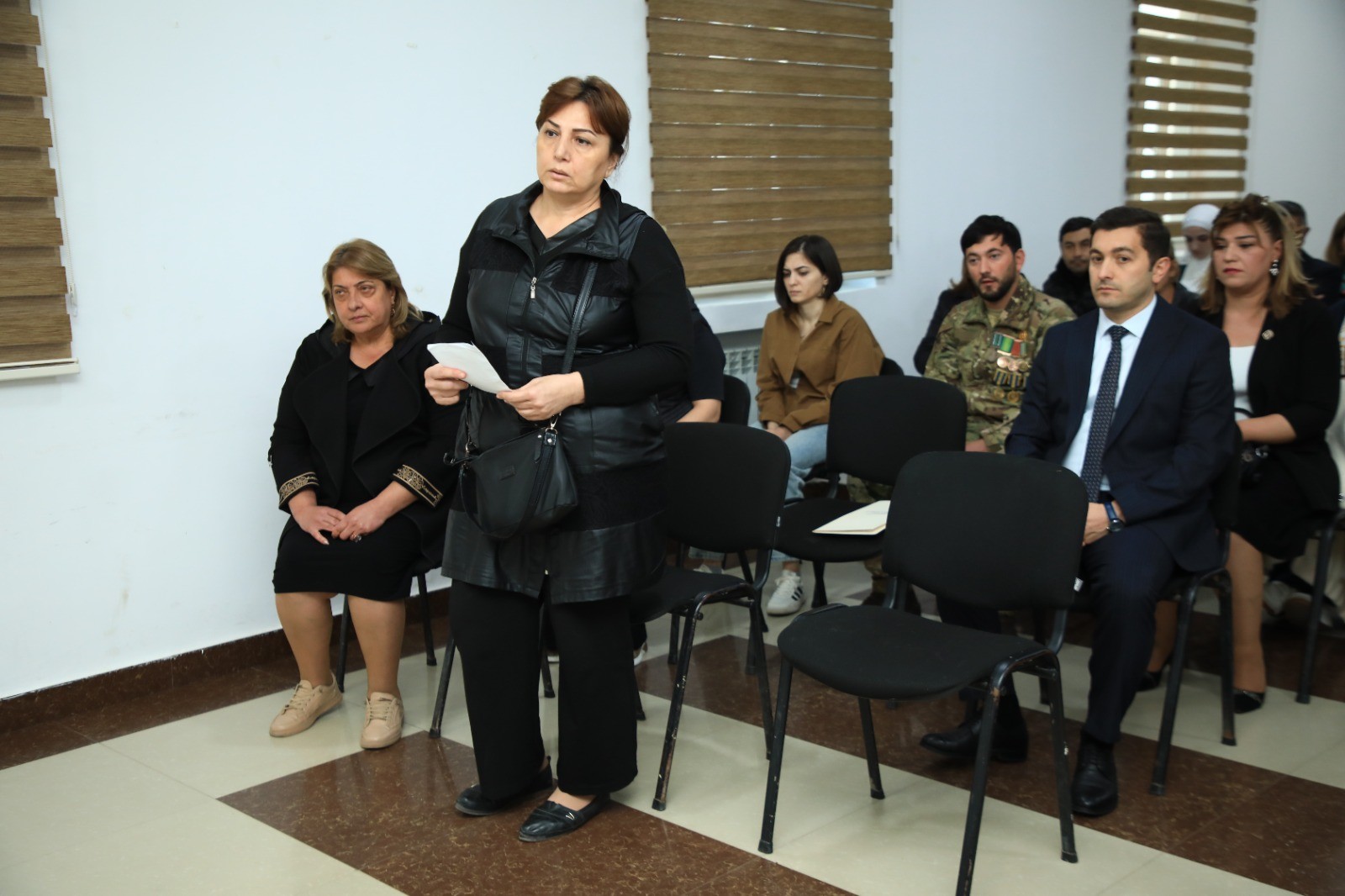 Niyazi Bayramov sakinlərlə görüşdü - FOTOLAR 5 Niyazi Bayramov sakinlərlə görüşdü - FOTOLAR