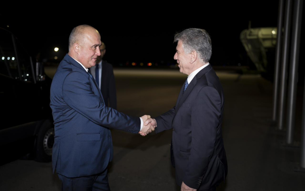 O da Bakıya gəldi  - Foto  