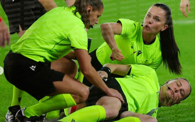 Türkiyənin oyunundan öncə hakim huşunu itirdi