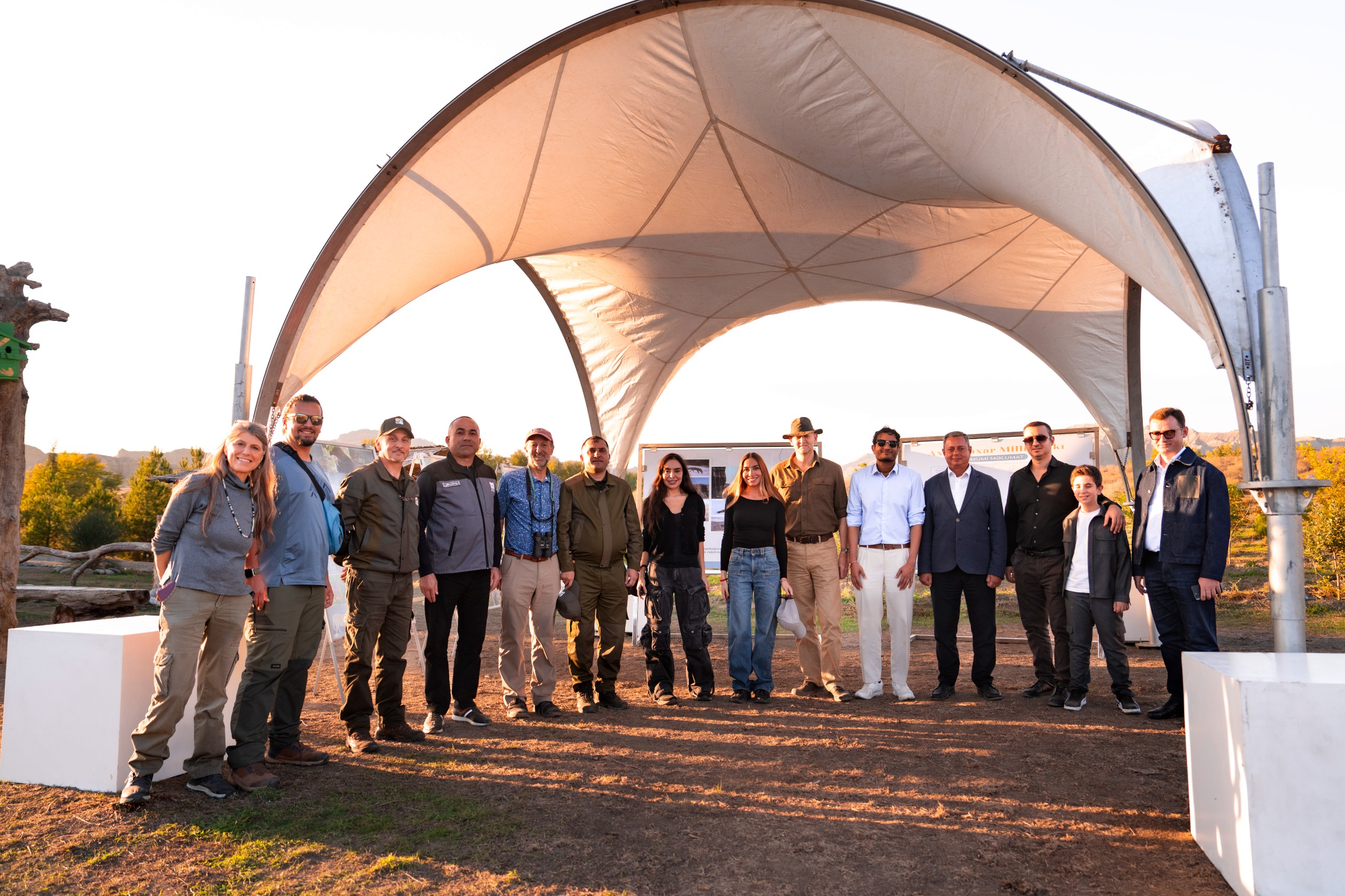 Leyla və Arzu Əliyevalar Qaxda açılışda - Fotolar Leyla və Arzu Əliyevalar Qaxda açılışda - Fotolar