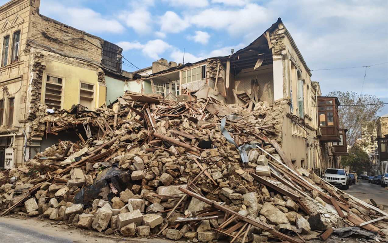 “Sovetski”də heç bir tarixi bina sökülmür”  - Fotolar-Rəsmi  
