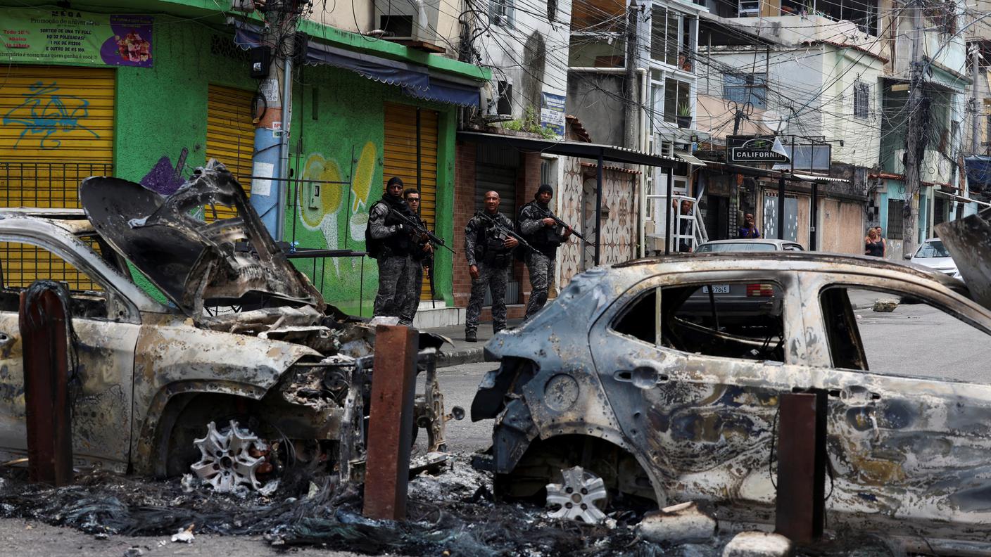 Braziliyada narkokartellərə qarşı savaş şiddətləndi  - Video  