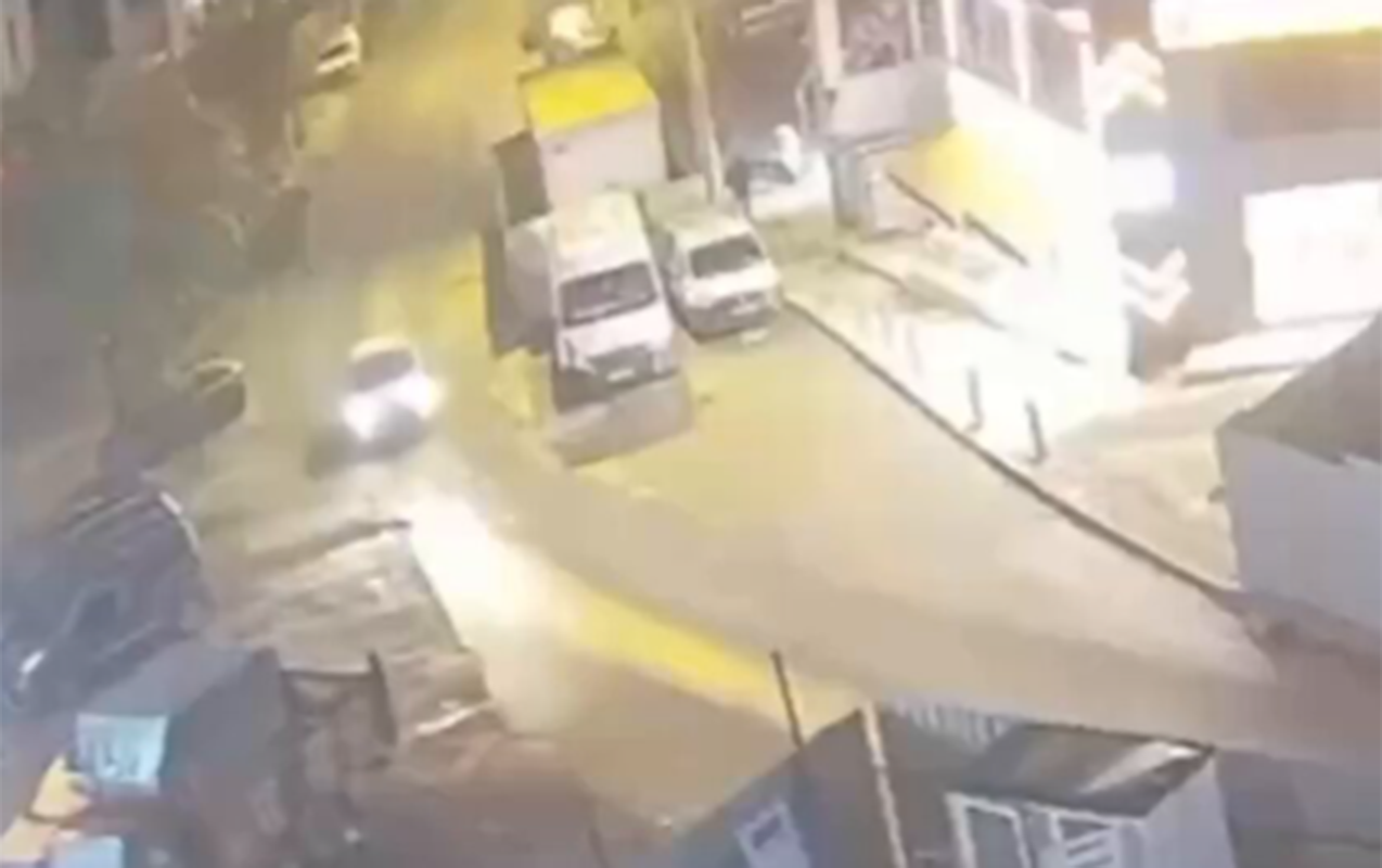 Türkiyədə ailə faciəsinə səbəb olan binanın çökmə anı  - Video  