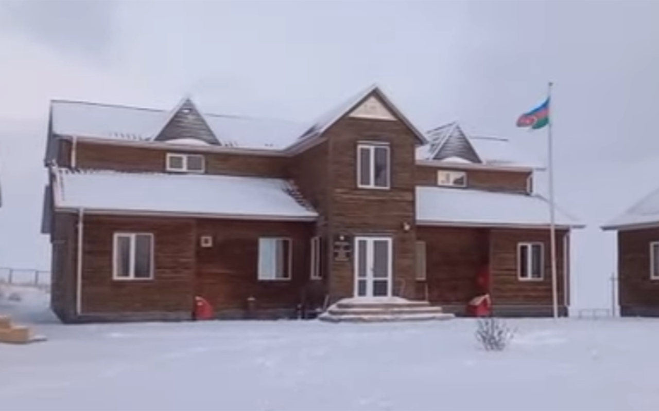 Qubaya 10 sm qar yağdı  - Video  