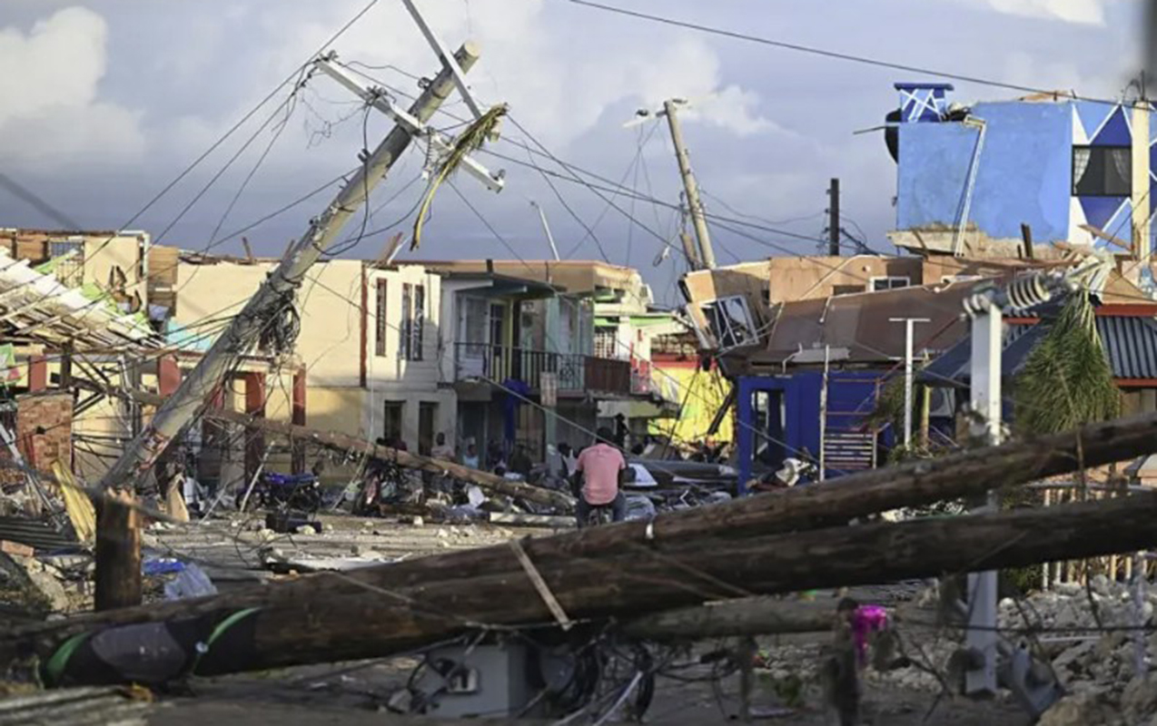 “Melissa”nın qurbanlarının sayı 40-ı ötdü  - Video  