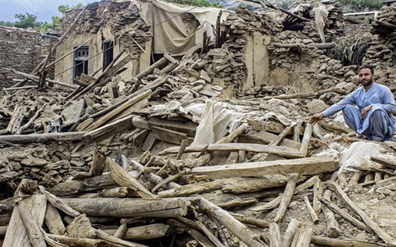 Əfqanıstanda zəlzələ  - 7 ölü, 150 yaralı  