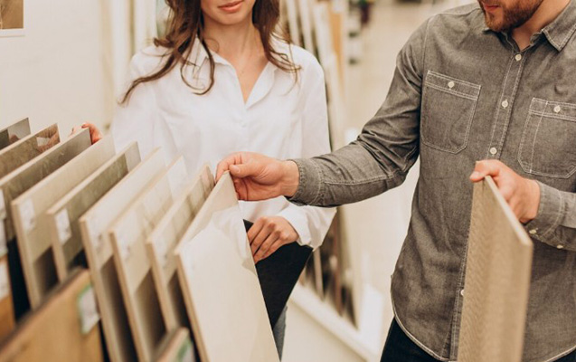 Mağazada satıcıya qışqıran müştəri  - 150 manat cərimə edildi  