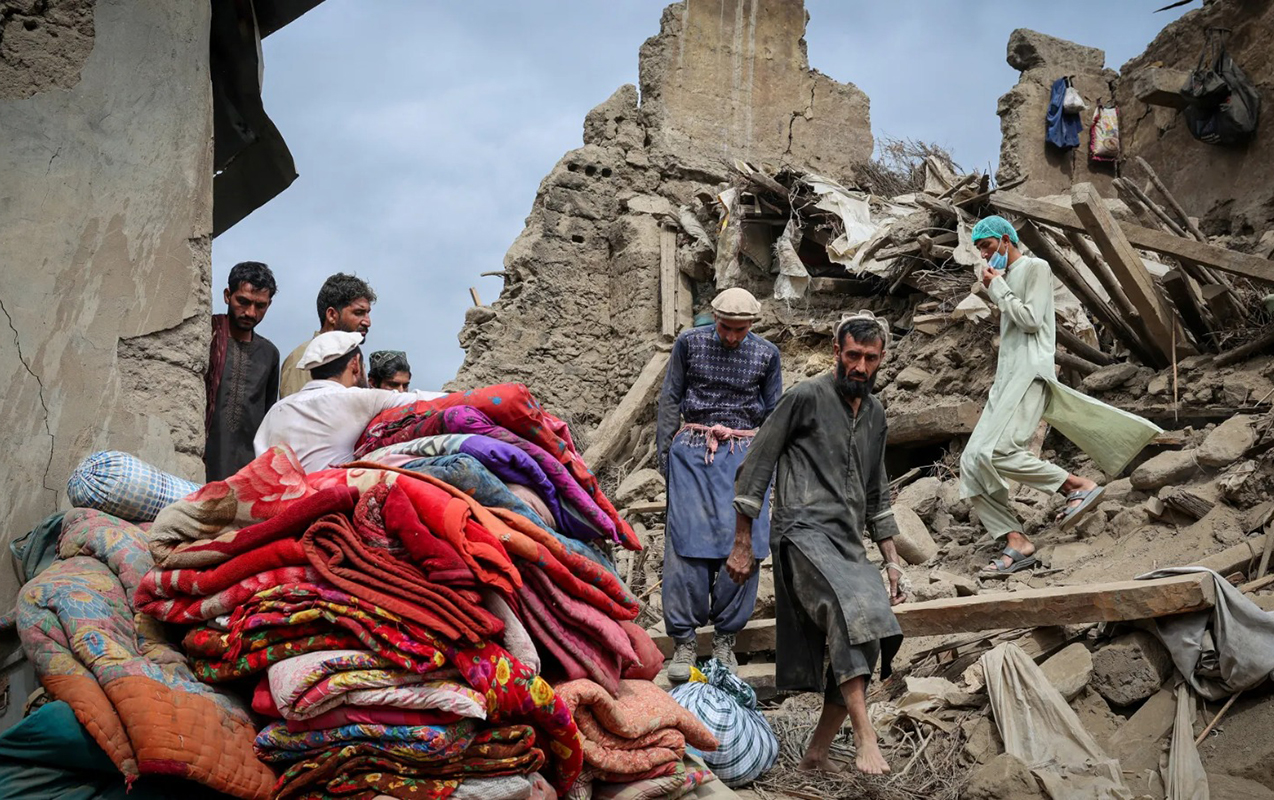 Zəlzələdə yaralananların sayı 1000-ə çatır