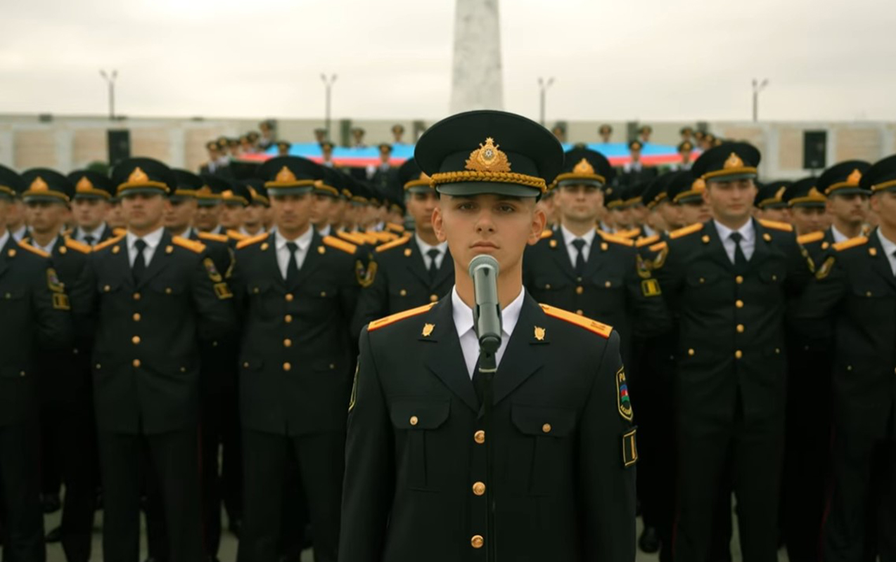 Porno nevarasi bobosini majburlagan Yalangoch qizlarni kasting qilish