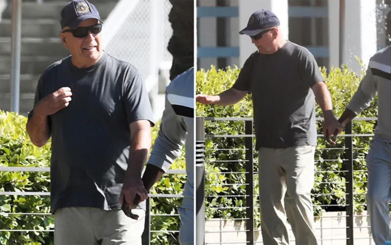 Brüs Uillis çimərlikdə görüntüləndi  - Fotolar  