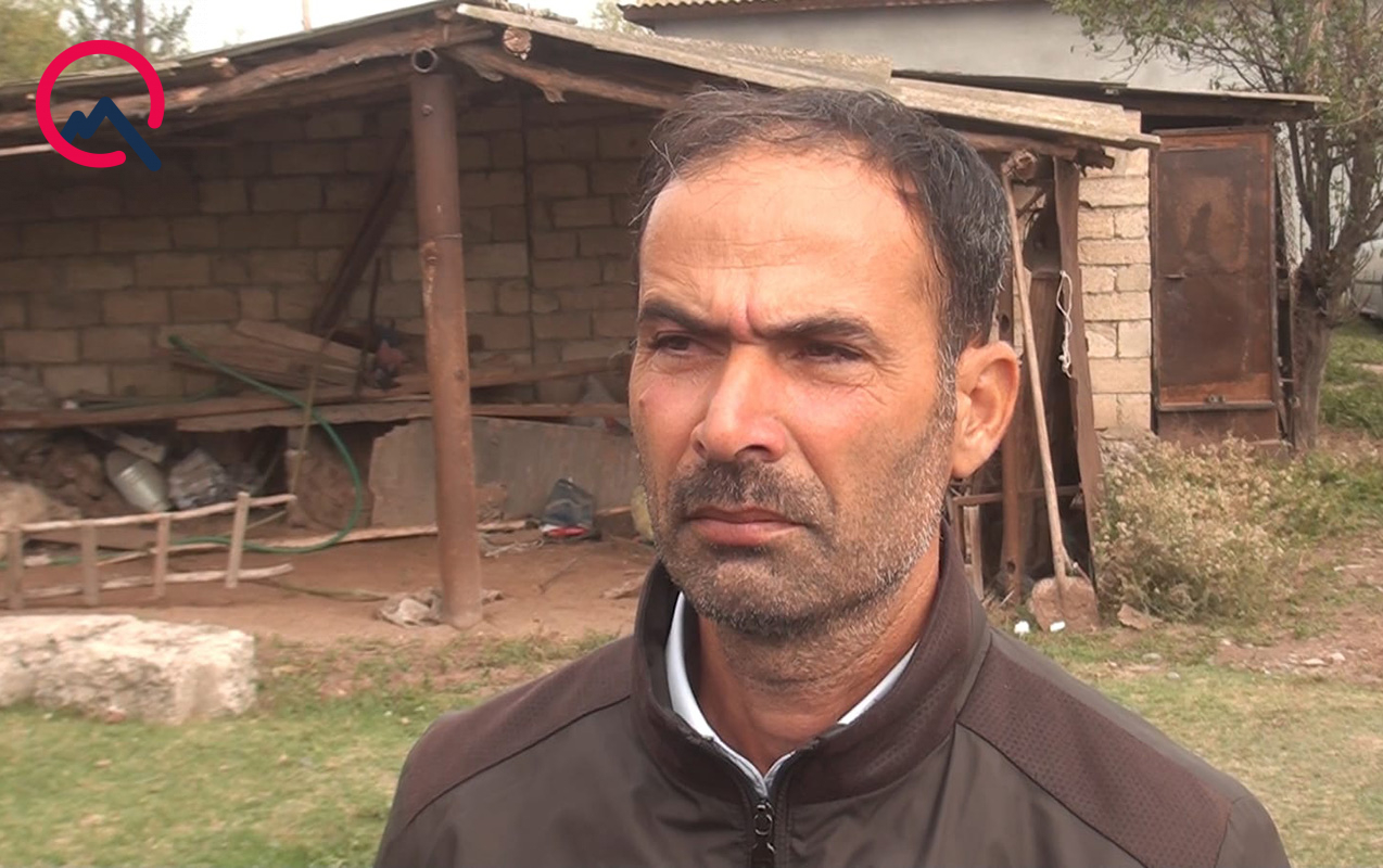 Porno: Keksa odam bolani sikadi