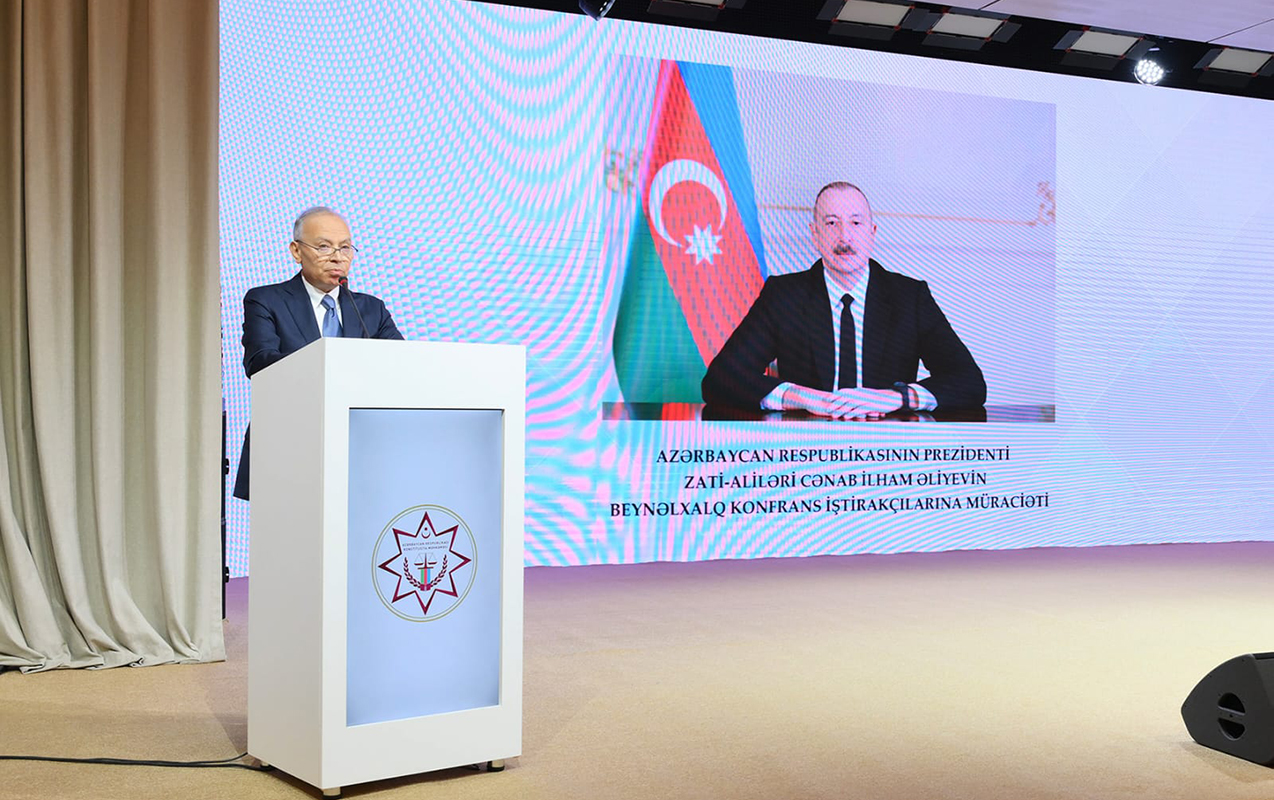 Konstitusiya Günü ilə bağlı beynəlxalq konfrans keçirildi  - Fotolar  