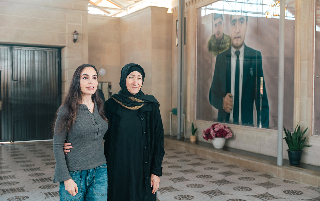 leyla-eliyeva-mingecevirde-sehid-ailesini-ziyaret-etdi