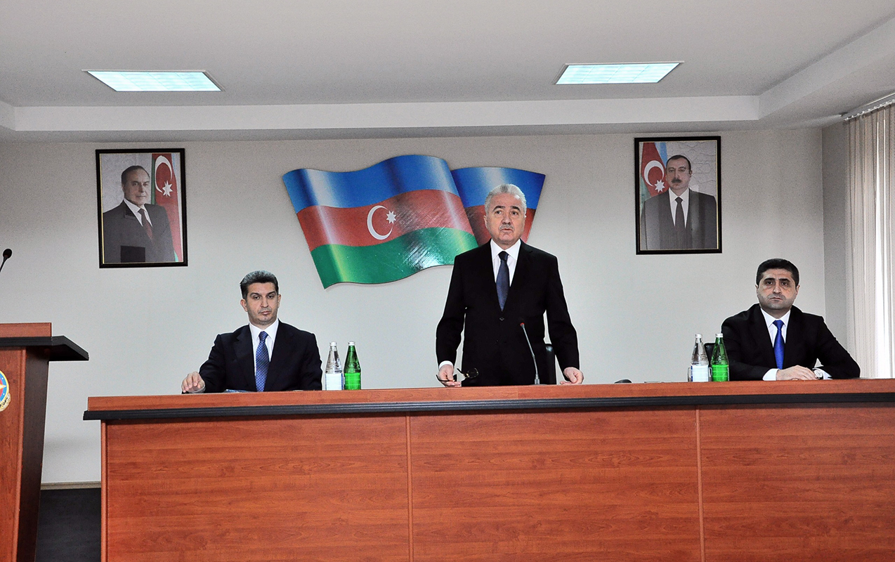 Vüqar Novruzov da kollektivə təqdim olundu  - Foto  