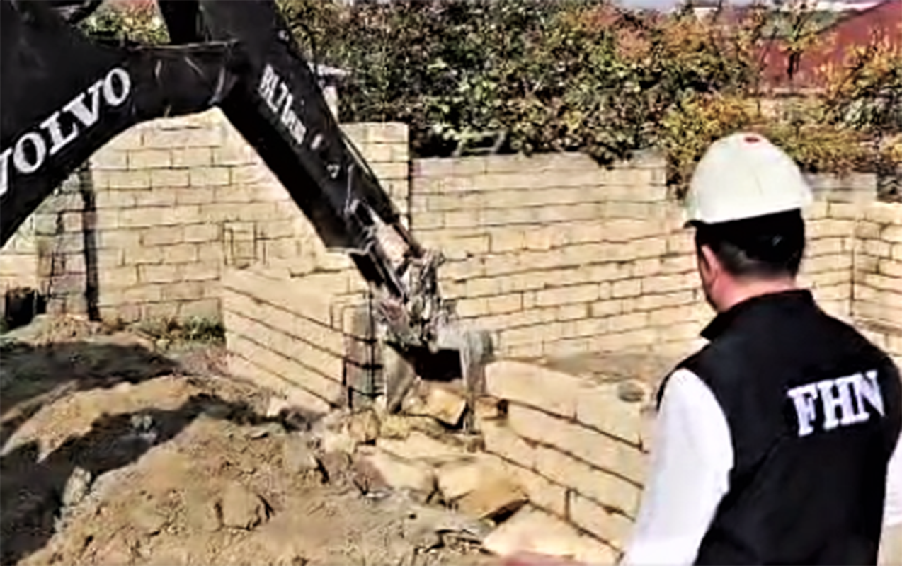 Masazırda qanunsuz tikililər söküldü - Video