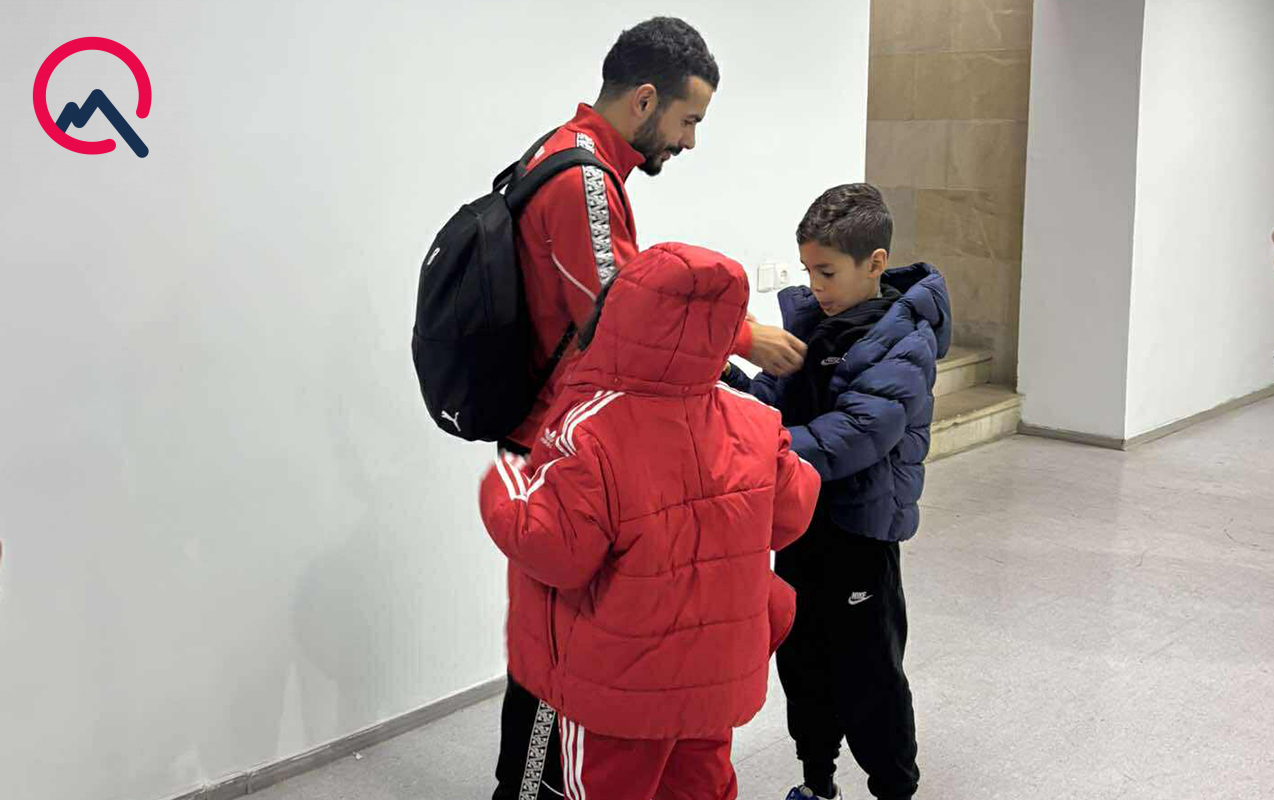 Emin Mahmudov oğlu və qızı ilə  - Video  