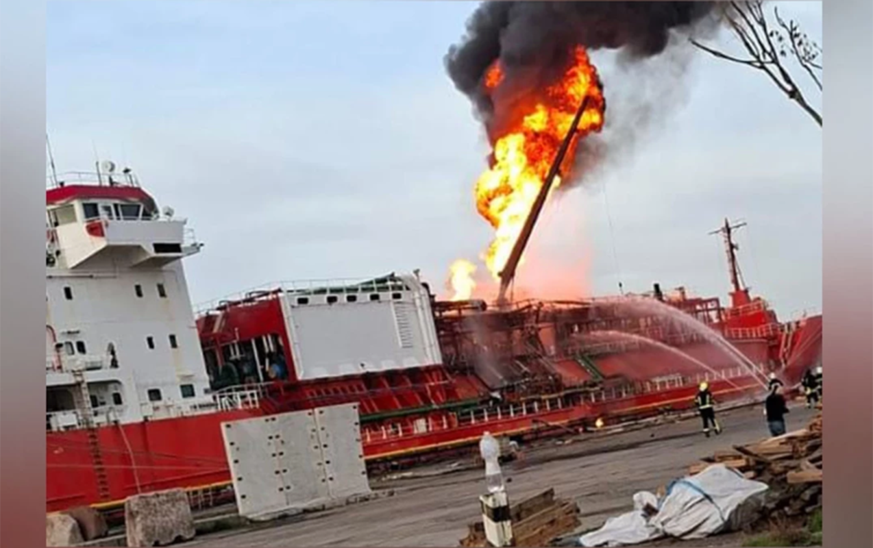 turk-gemisi-dronla-vuruldu turk-gemisi-dronla-vuruldu