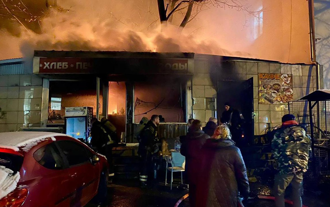 Azərbaycanlı Rusiyada arvadını xilas edərkən öldü  - Video  