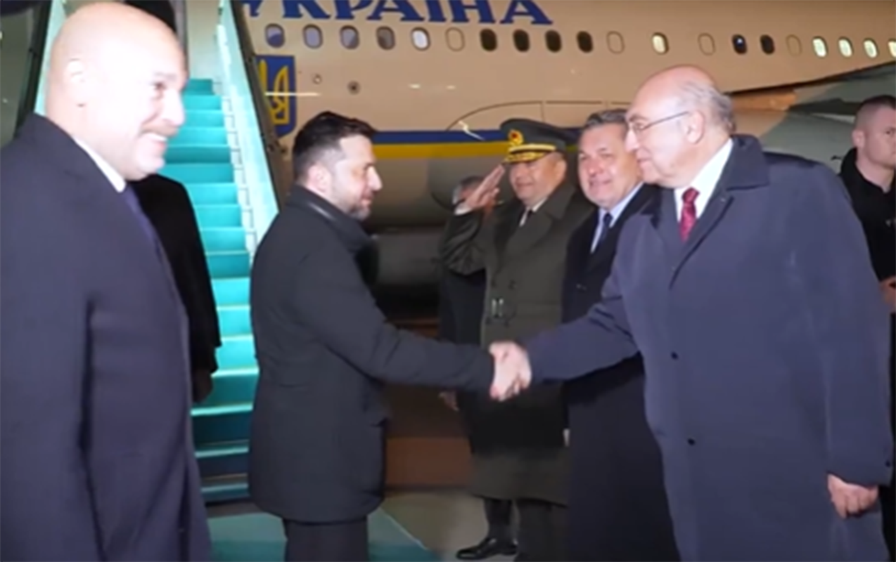 Zelenski Türkiyədədir