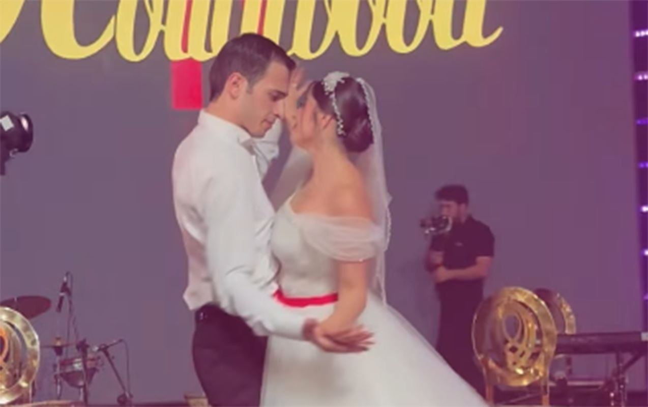 Sənan və Aygünün toyundan  -  Video   