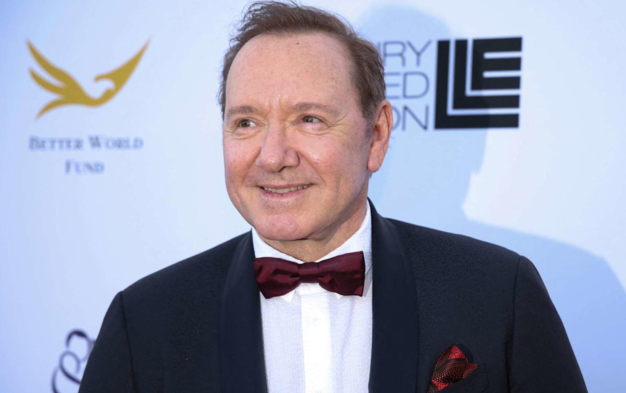 “Evsiz qalmışam...”