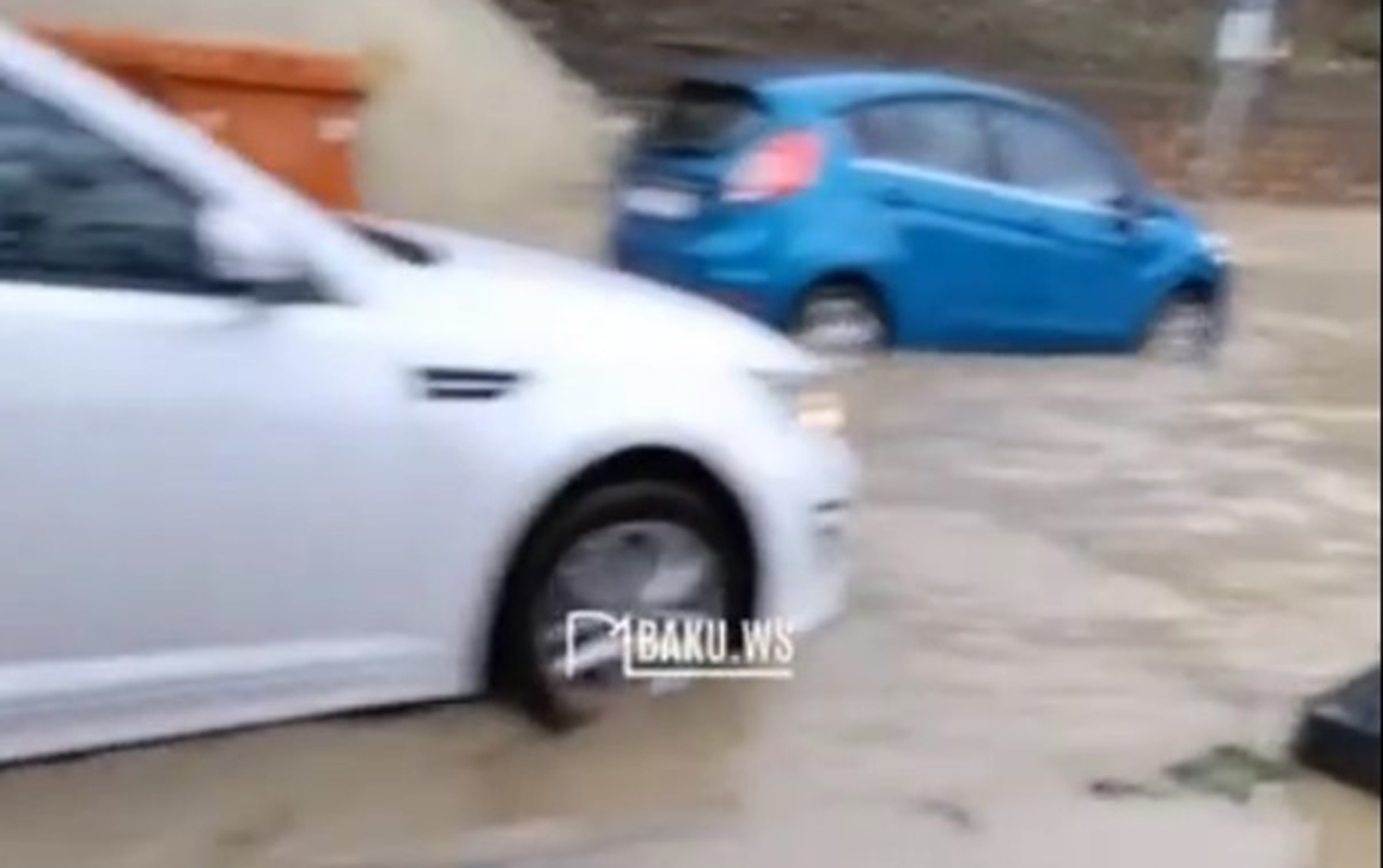 bakida-bezi-kuceleri-su-basdi