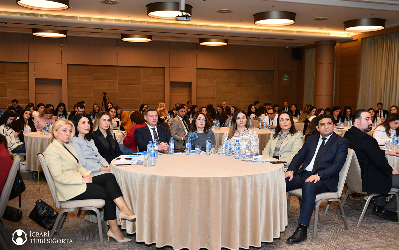 saglam-dialoq-media-ve-sehiyye-kommunikasiyasinda-yeni-paradiqmalar-movzusunda-telim-kecirildi