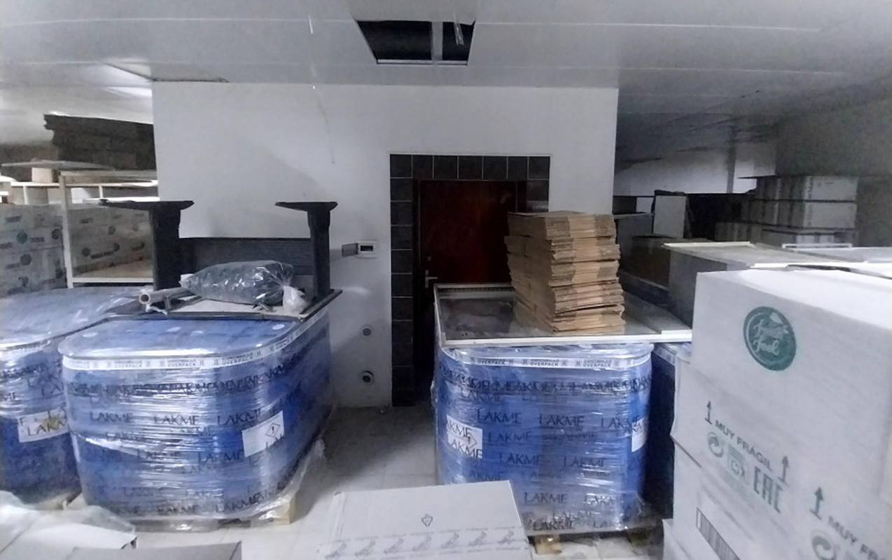 bakida-kosmetoloji-vasitelerin-satisi-anbarinin-fealiyyeti-dayandirilib