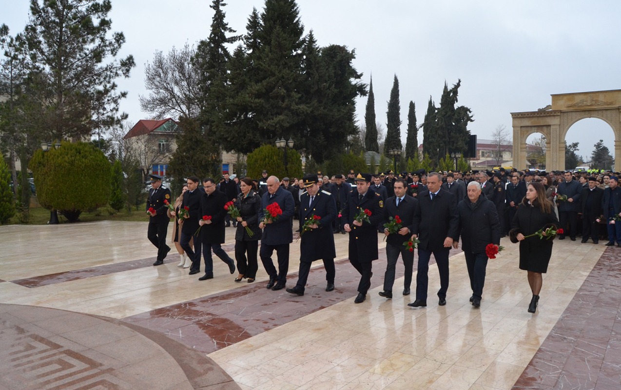 zerdabda-ulu-onderin-xatiresi-anildi