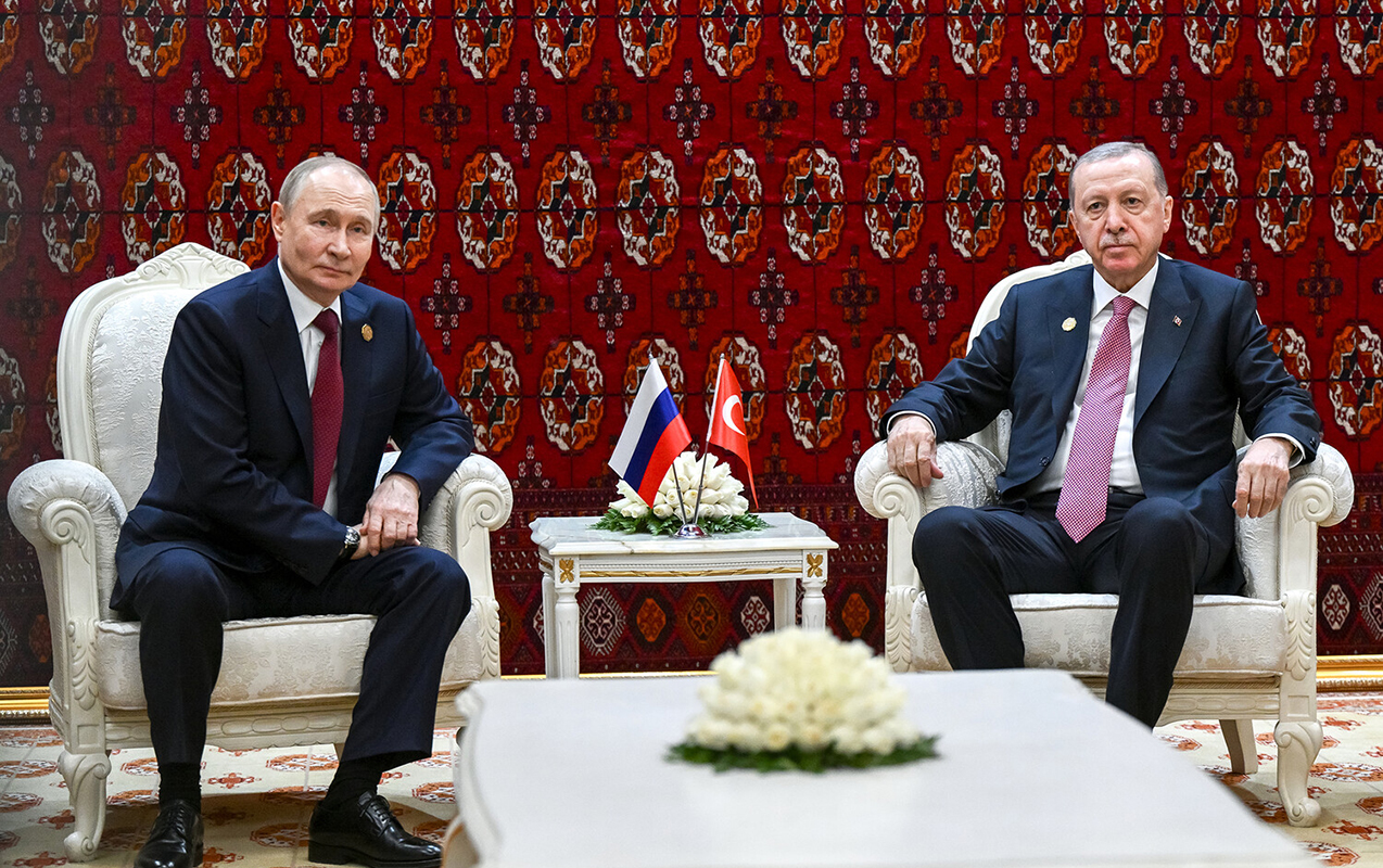 turkiye-ukrayna-danisiqlarina-ev-sahibliyi-etmek-isteyir