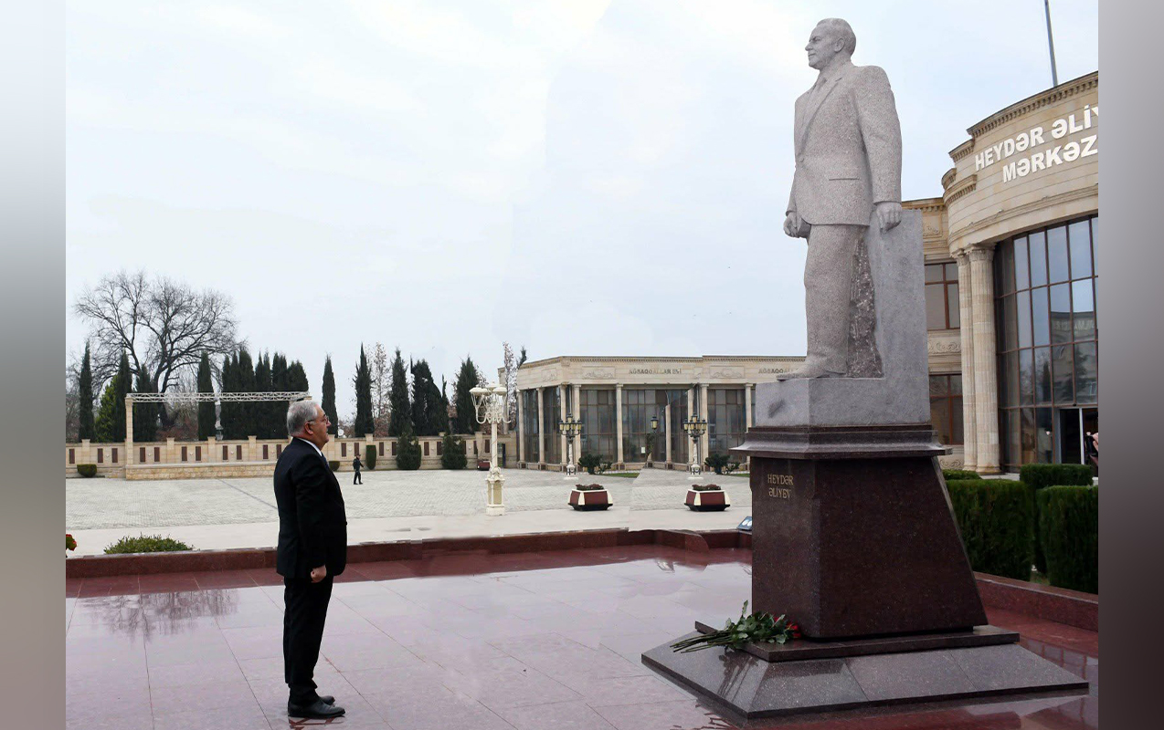 agdamda-heyder-eliyevin-xatiresi-yad-edildi