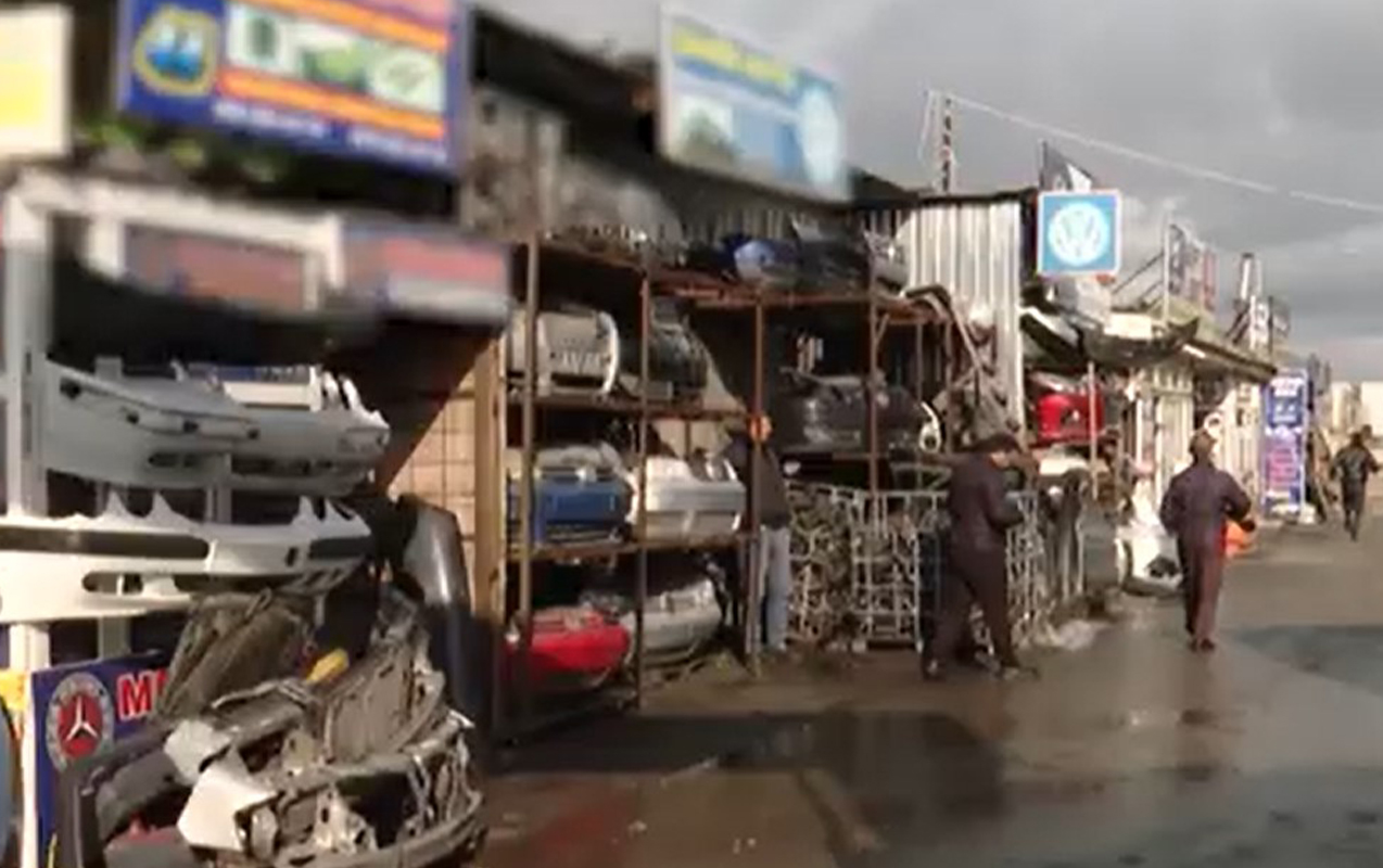 teker-bazarinda-artiq-sokuntu-isleri-gedir