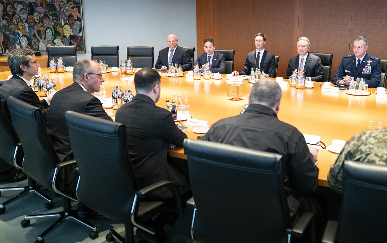 berlinde-zelenski-uitkoff-ve-mertsin-gorusu-basladi