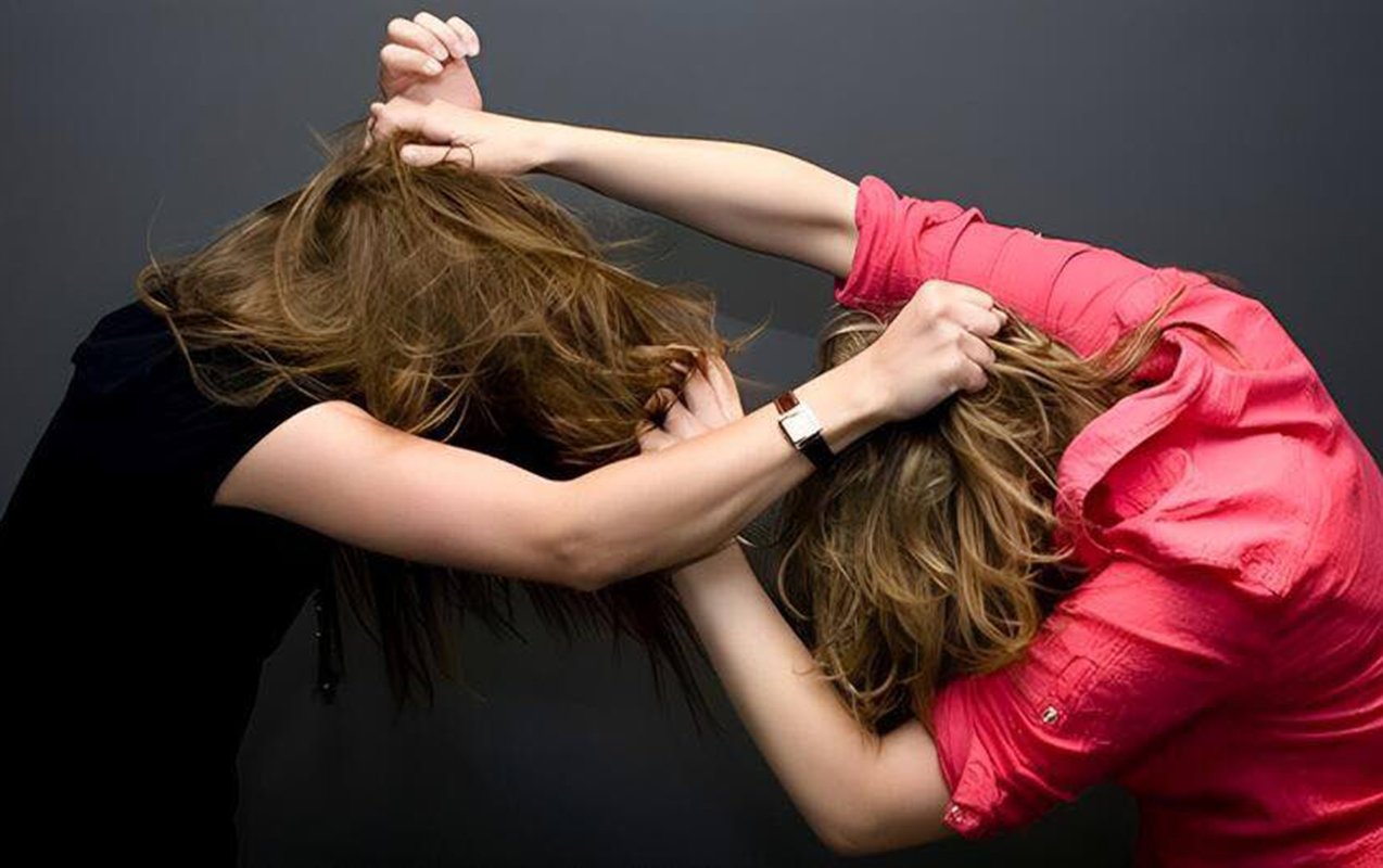 sevgilisinin-arvadinin-is-yerine-gederek