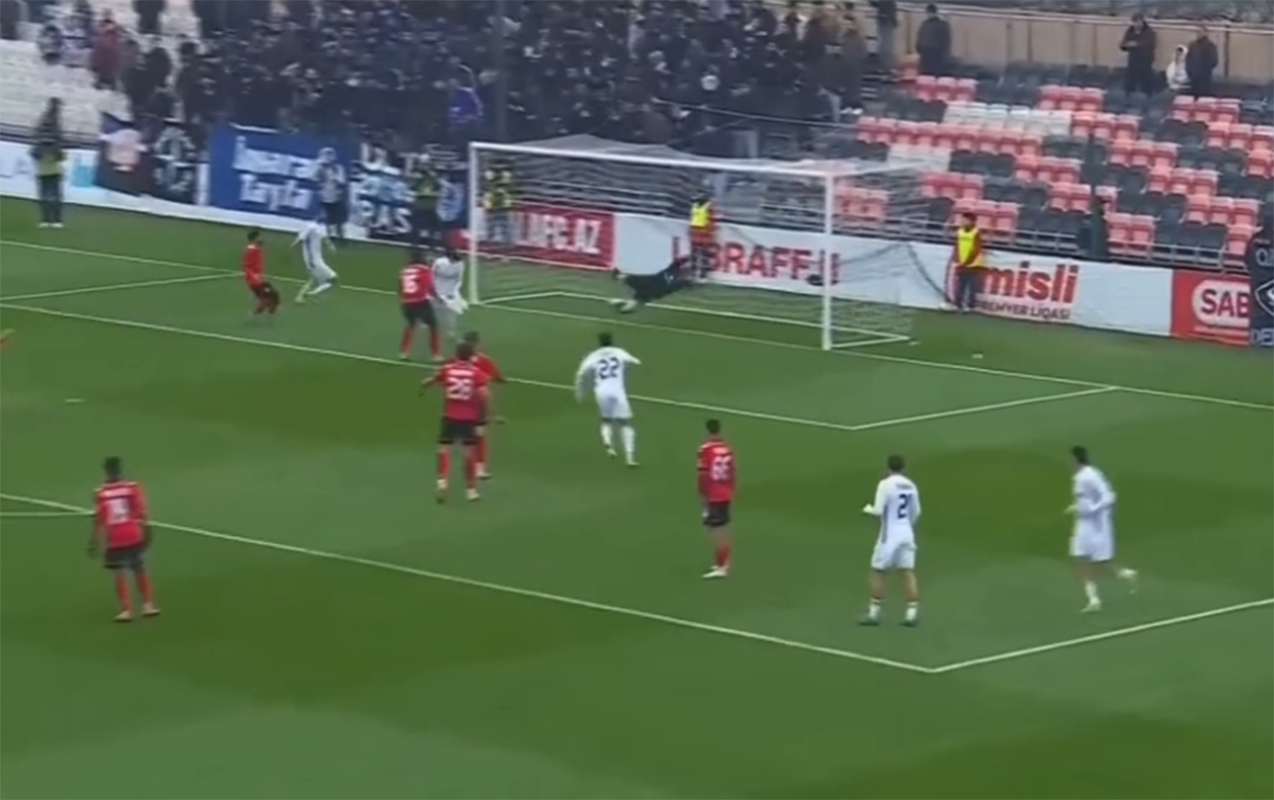 qarabagin-futbolcusu-5-il-sonra-qol-vurdu