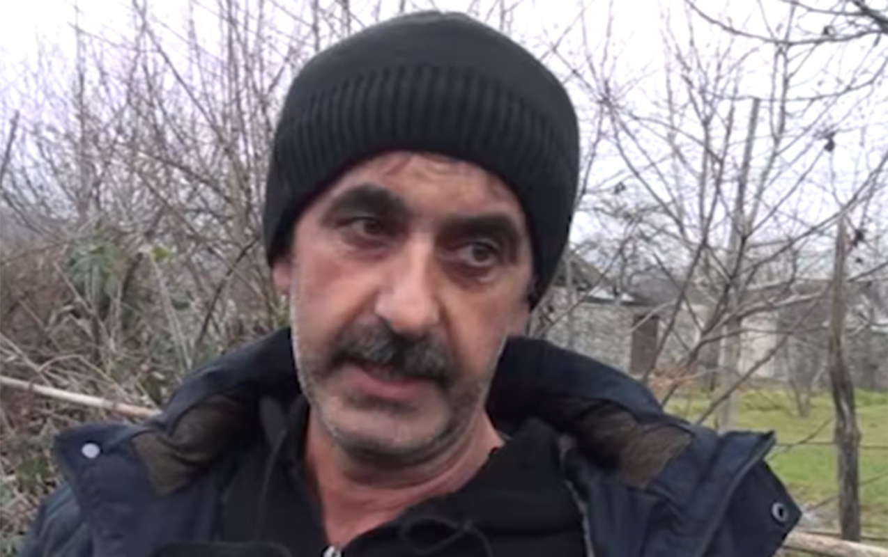 yola-cixanda-gordum-ki-canavar-qadini-tutub