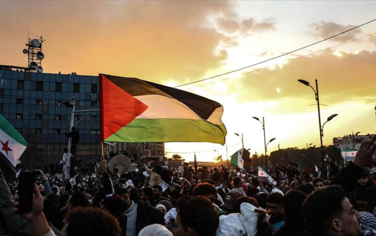 suriya-yeni-pul-vahidini-dovriyyeye-buraxir