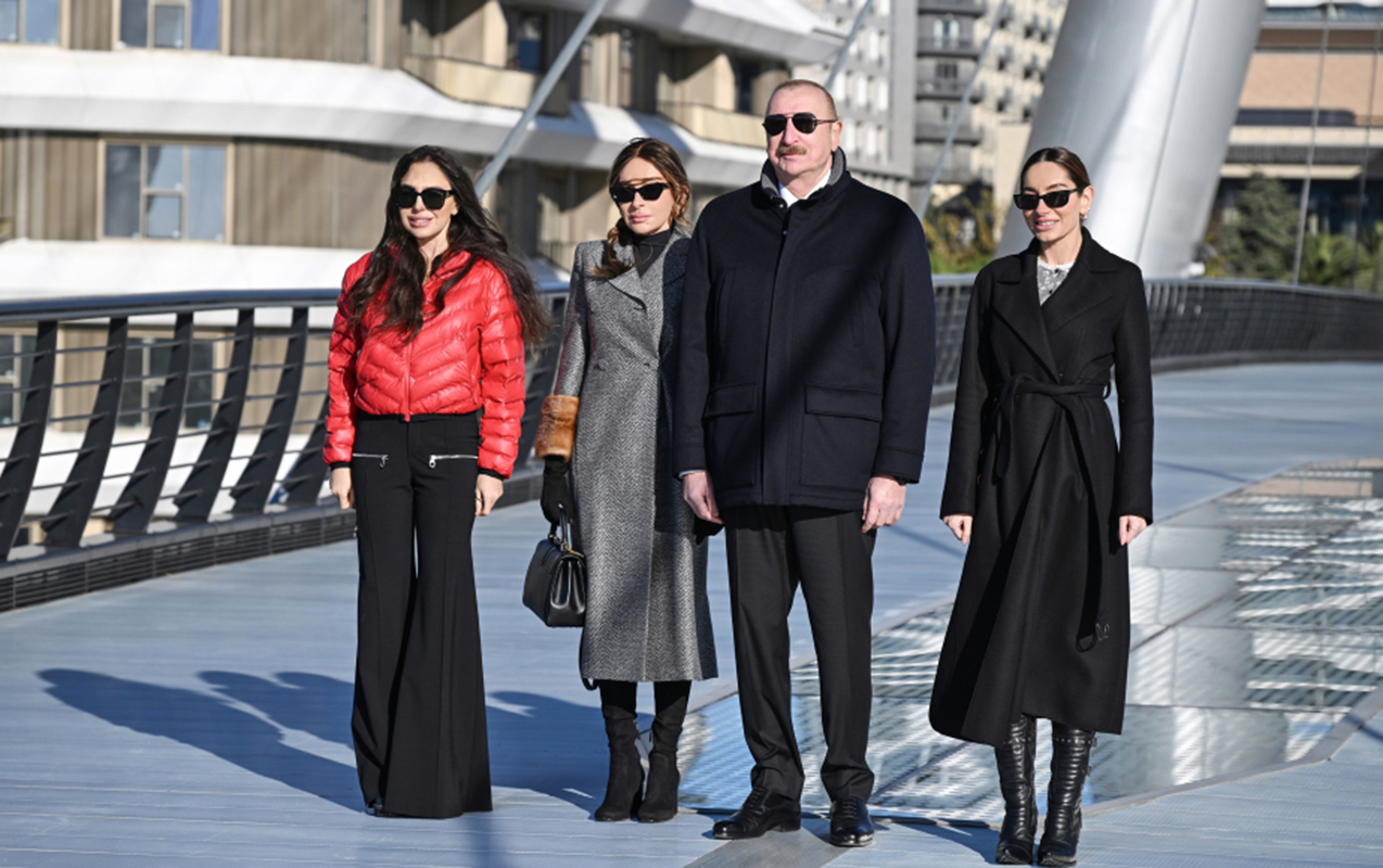 prezident-ailesi-ile-ag-seherde-olub