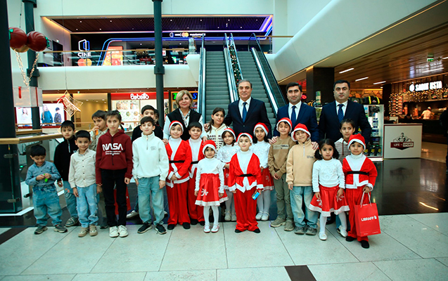 niyazi-bayramov-usaq-evinin-sakinlerini-tebrik-etdi