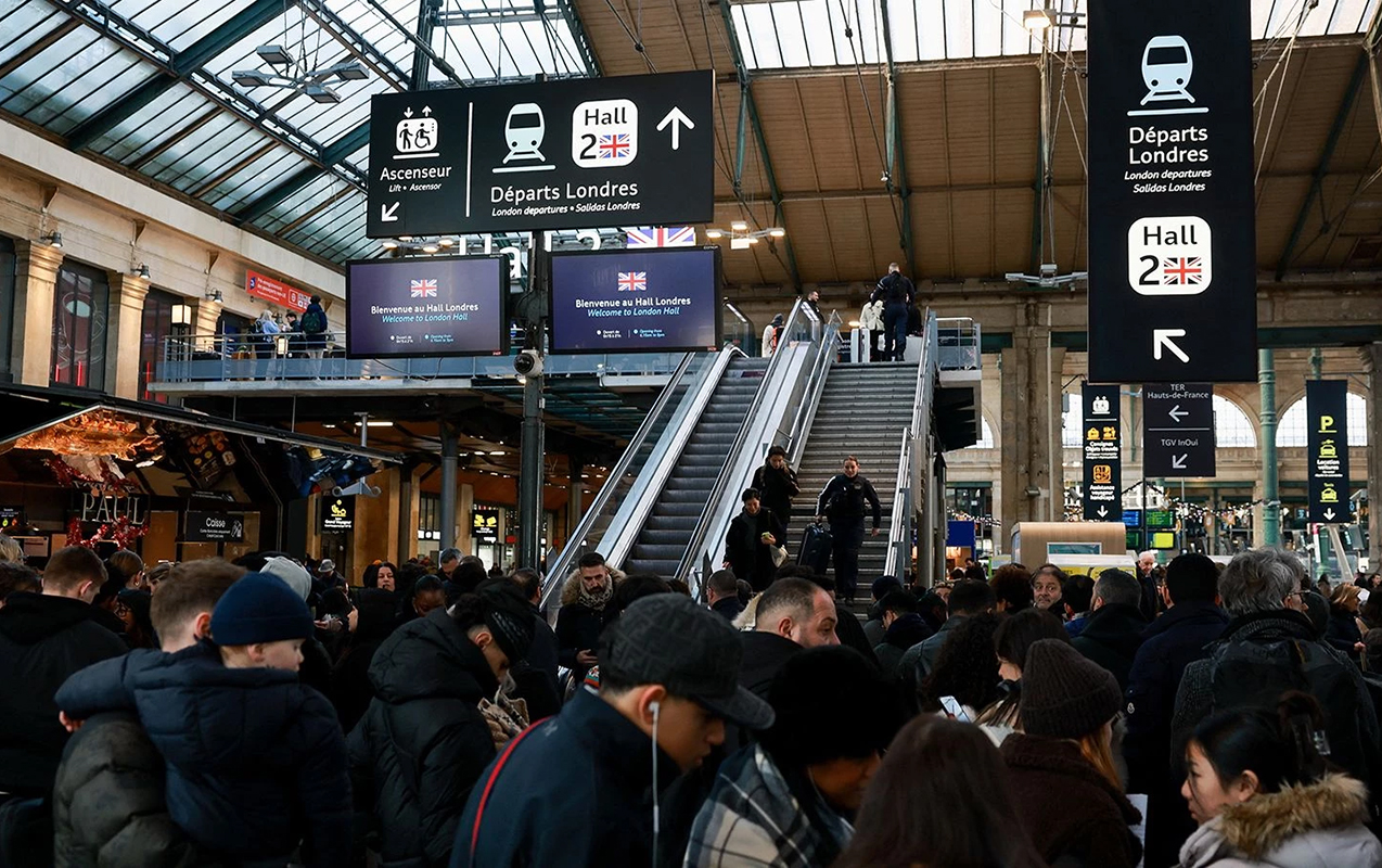 avropada-qatarlarin-hereketi-iflic-oldu-insanlar-yolda-qaldi