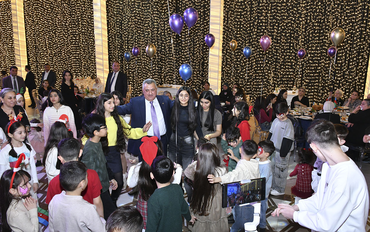 abseronda-sehid-aileleri-ucun-bayram-senliyi-kecirildi