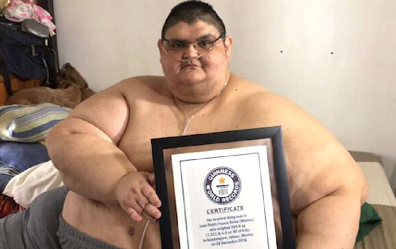 dunyanin-en-kok-adami-oldu