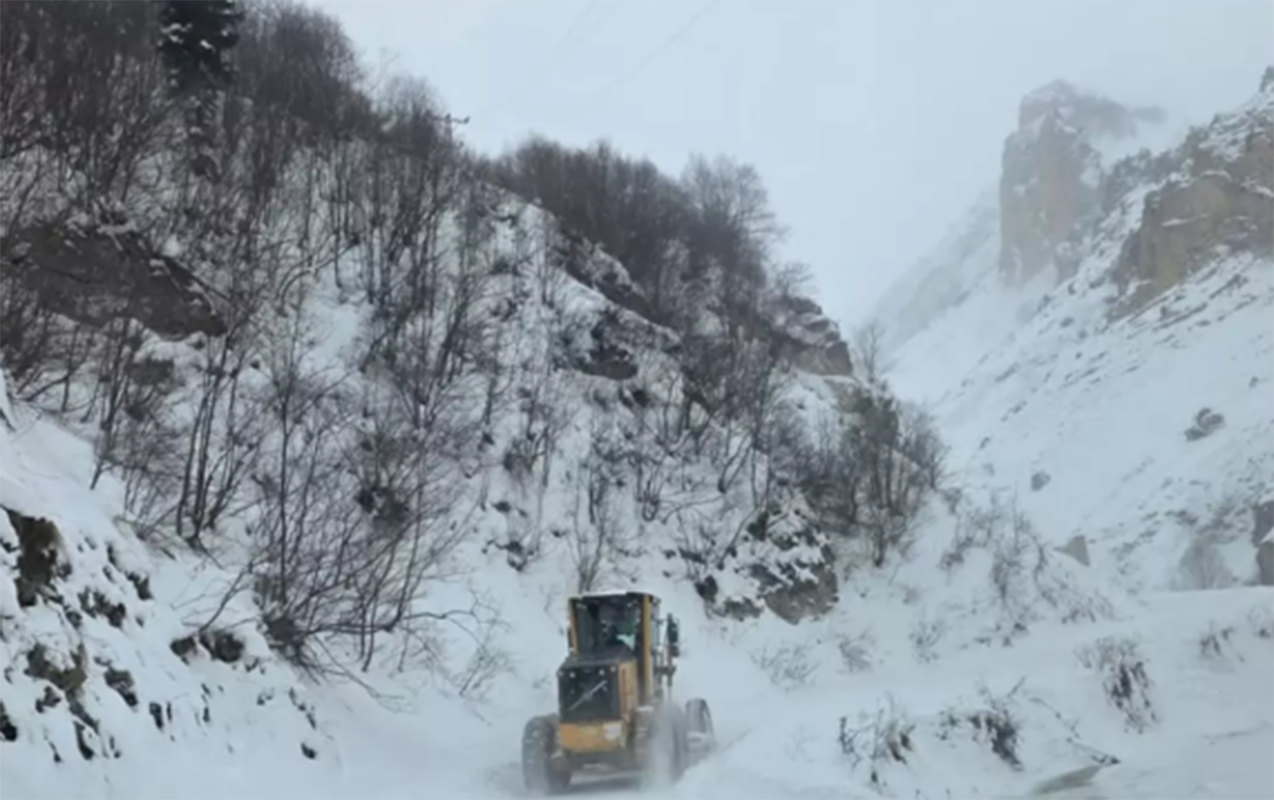 turkiyede-3-coban-qar-ucqununa-dusdu