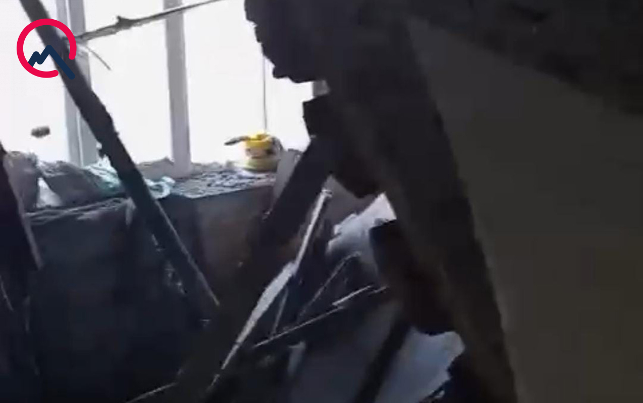 sabranda-menzilin-tavani-cokdu