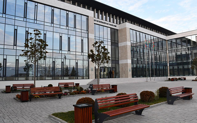 qarabag-universitetinin-beynelxalq-akkreditasiya-sahesinde-ilk-uguru