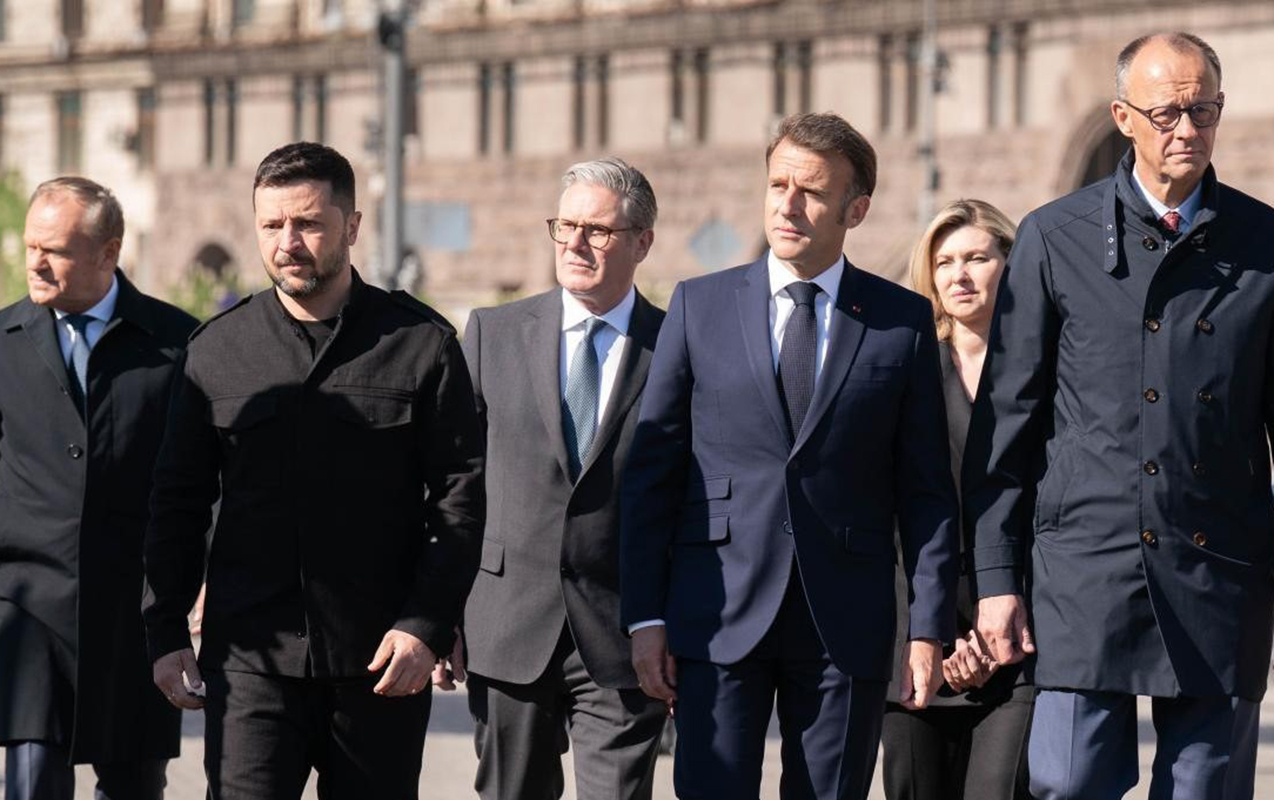 zelenski-hemin-beyannameni-imzaladi